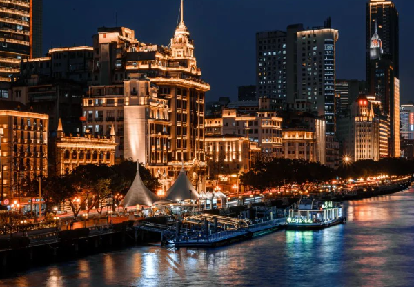 广州最火的夜店排名来了!对比这几家选出你的最爱!